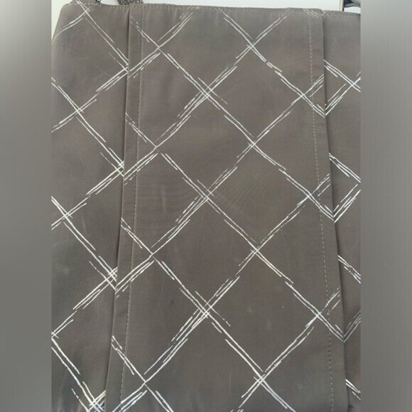 Vera Bradley Silver Nylon Crossbody Shoulder Bag Purse Diamond Pattern Adj Strap - Picture 10 of 11